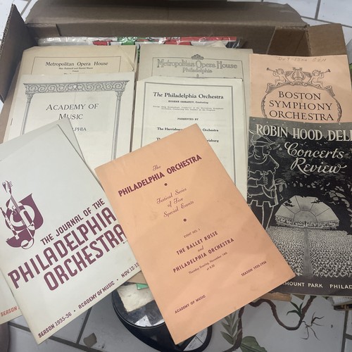 Lot vintage - of, 9